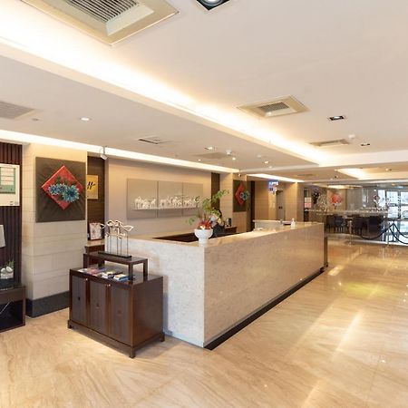 Unique Hotel Città di Hualien Esterno foto