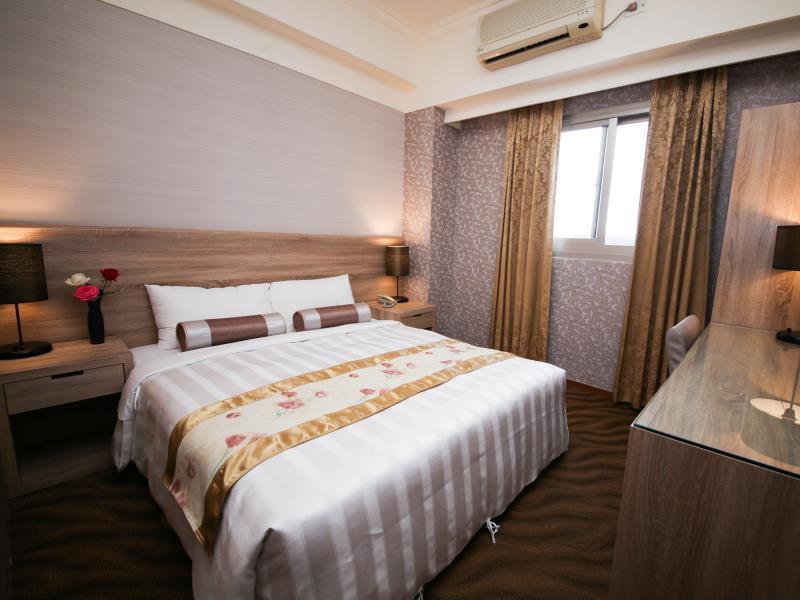 Unique Hotel Città di Hualien Esterno foto