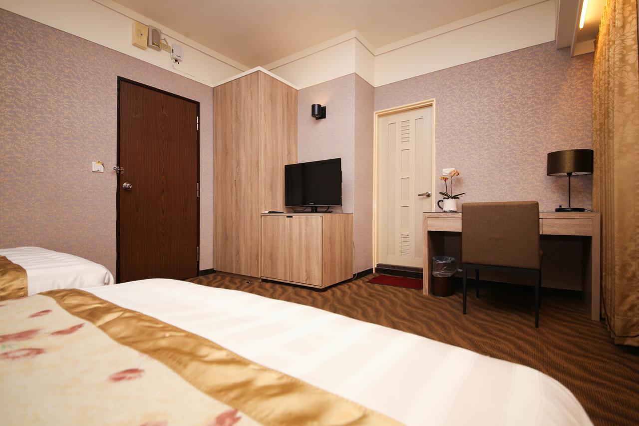 Unique Hotel Città di Hualien Esterno foto