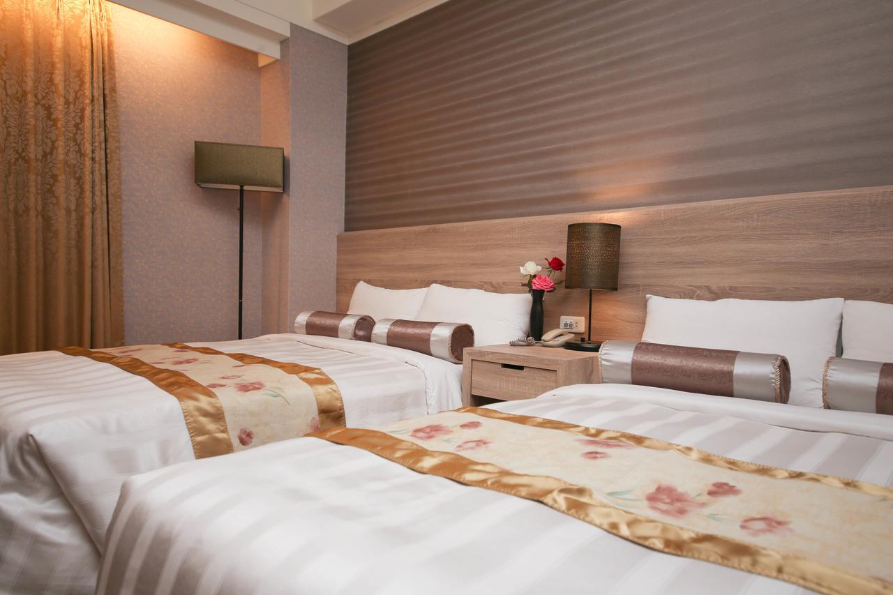 Unique Hotel Città di Hualien Esterno foto